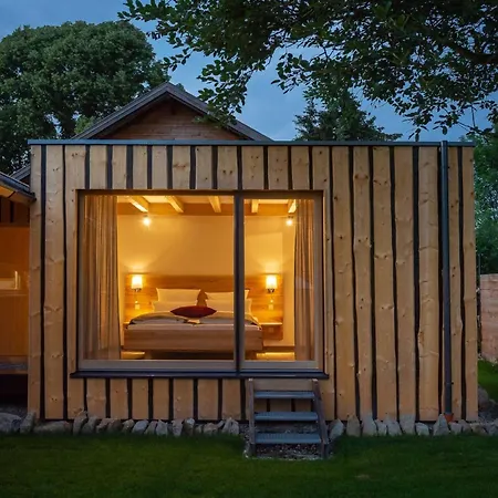 Luxuschalet Im Forstgut - Raum Fuer Wertvolle Zeit By Interhome *